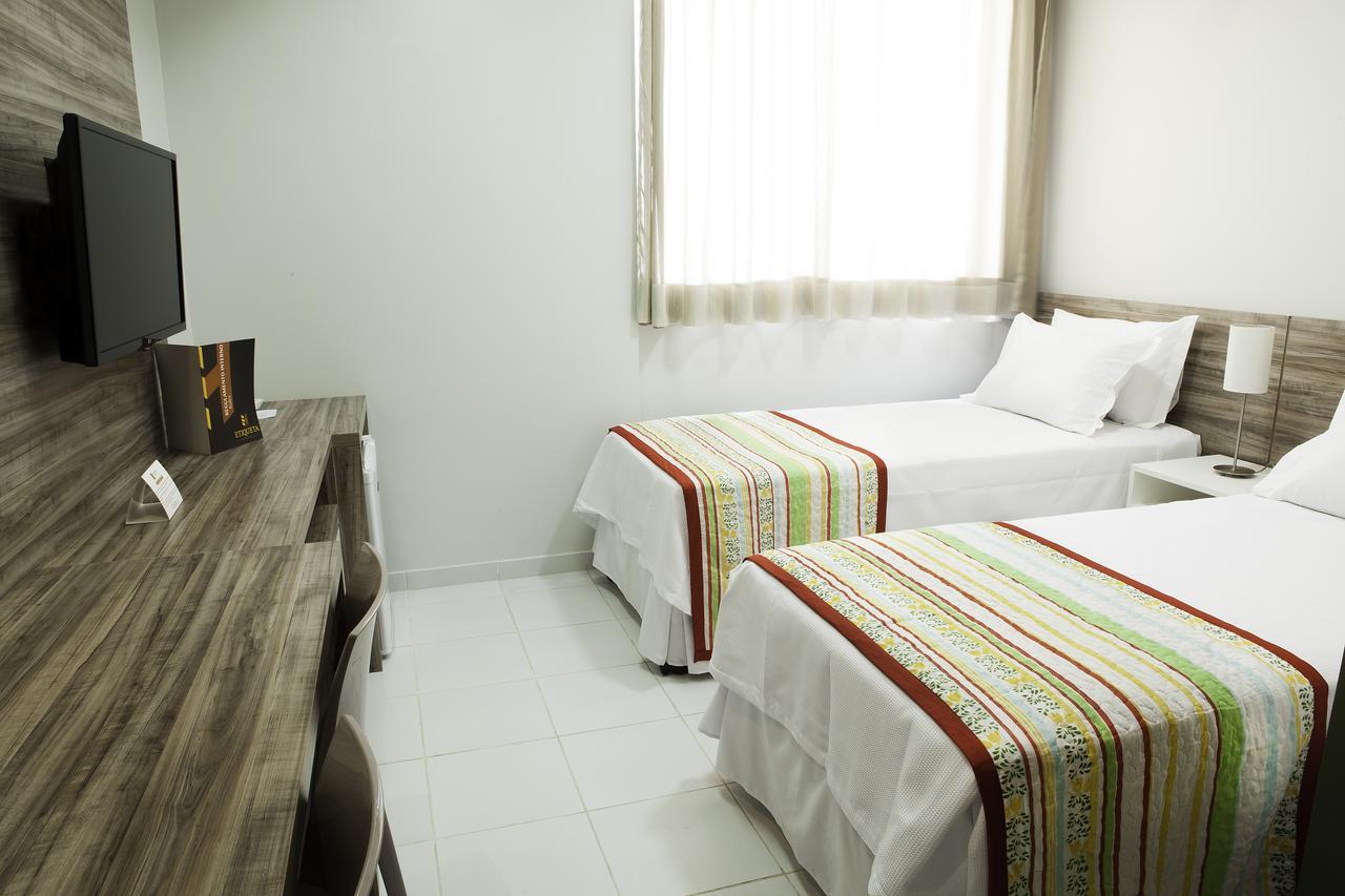 Etiqueta Hotel Santa Cruz do Capibaribe Exterior foto